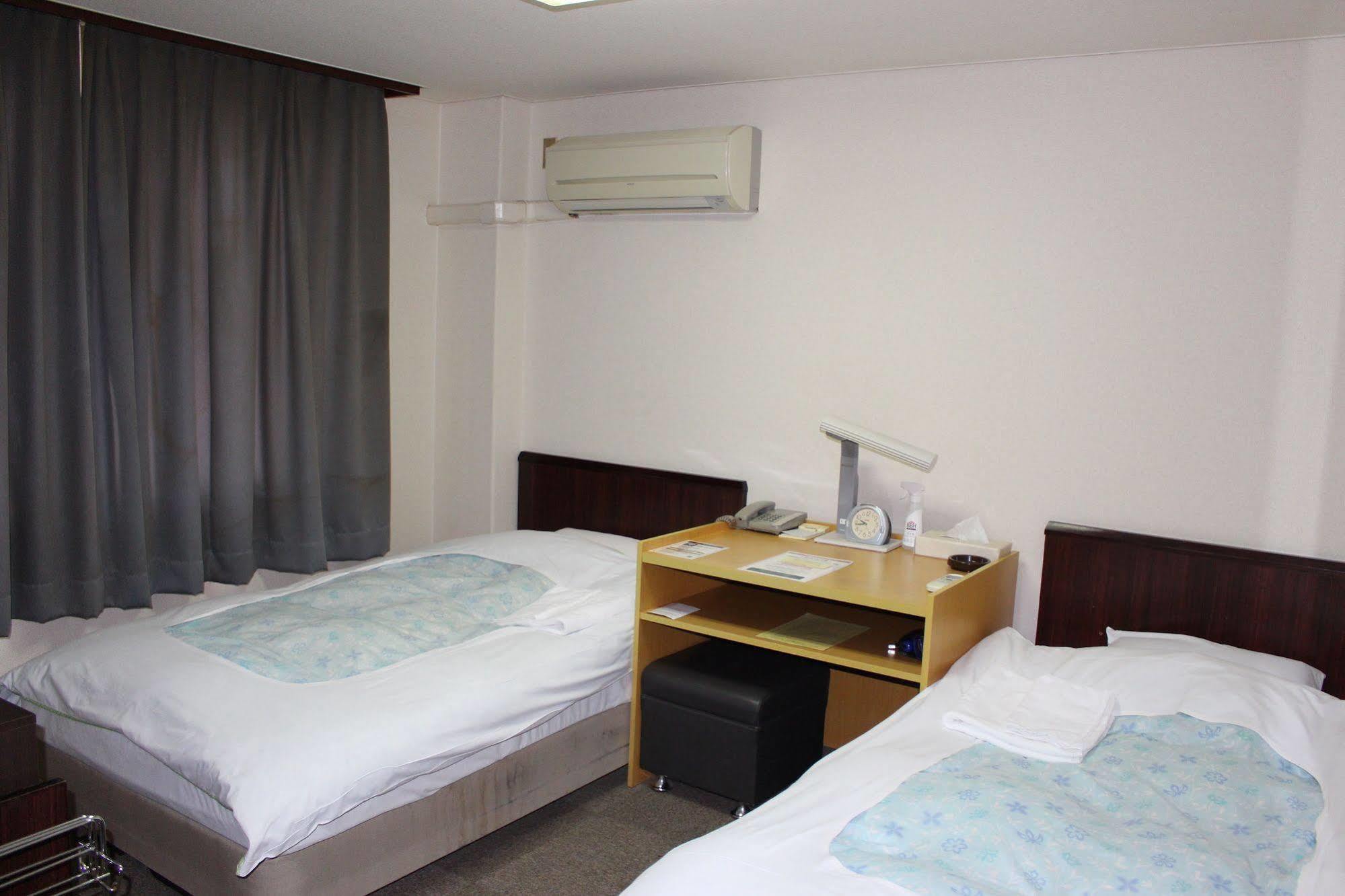 Hotel Higashihiroshima Hills Saijo Esterno foto